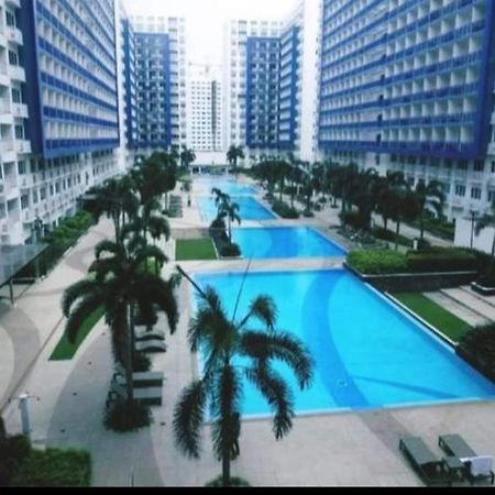 Yhanz Z Sea Residences Pasay Exterior photo